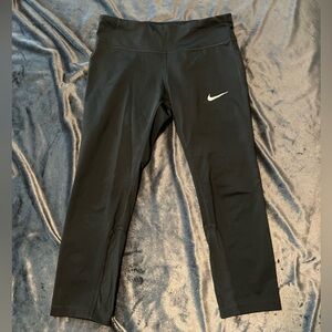 Black Nike Dri-fit workout leggings. Size medium.
